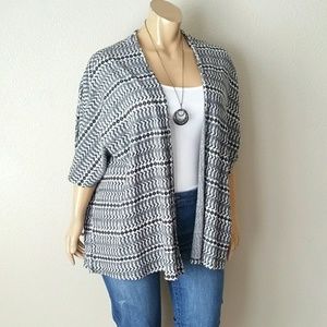 Divided H&M Black White Sweater